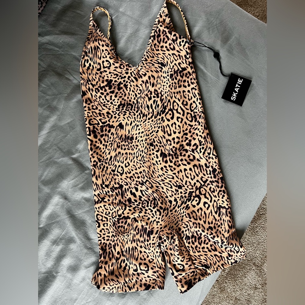 Skatie bodysuit